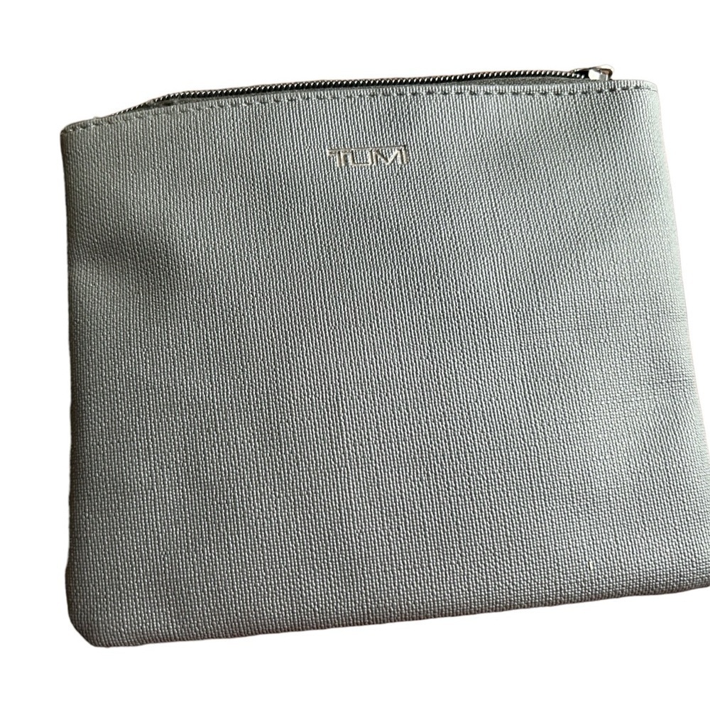 TUMI GREY TRAVEL SQUARE ZIPPER POUCH COSMETICS TOILETRY‎ BAG CASE SMALL
